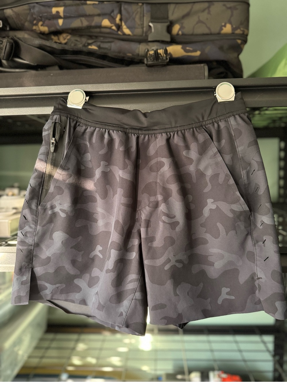 Ten Thousand Men's Black Camo Athletic Shorts - Picture 1 of 2